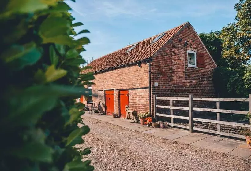 Aamiaismajoitus (B&B) Home Farm & Lodge