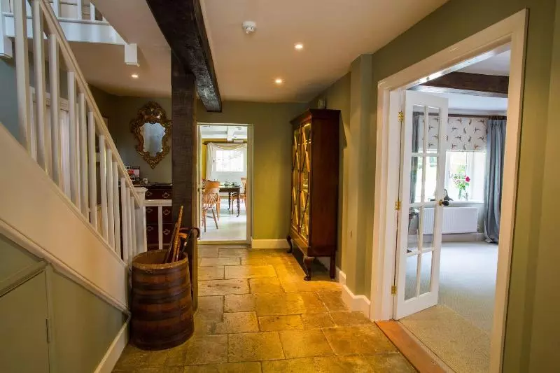 Gorselands Hall Bed And Breakfast