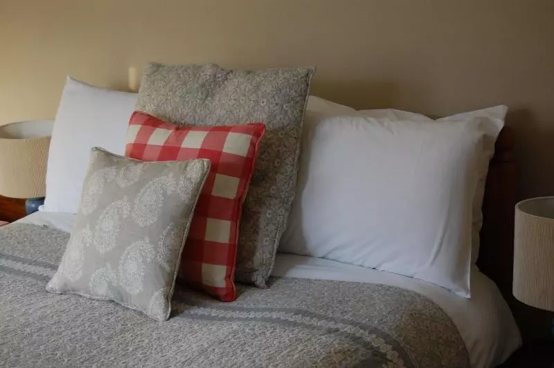 Gorselands Hall Bed And Breakfast