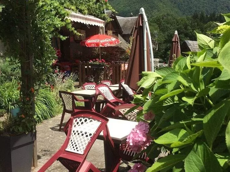 Hotelli Auberge Des Pyrenees