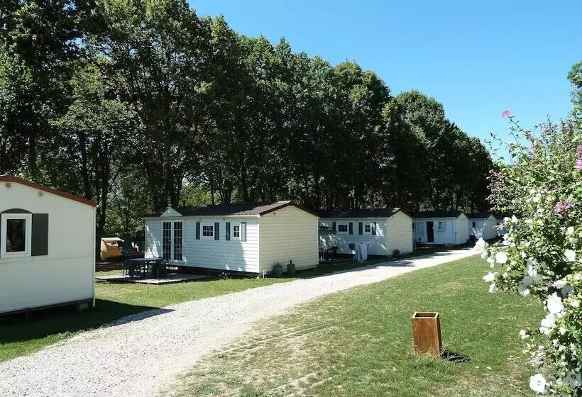 Hotelli Camping Le Lanfonnet
