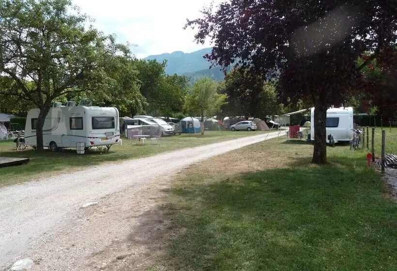 Hotelli Camping Le Lanfonnet