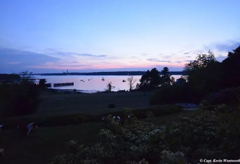 Hotelli Chebeague Island Inn