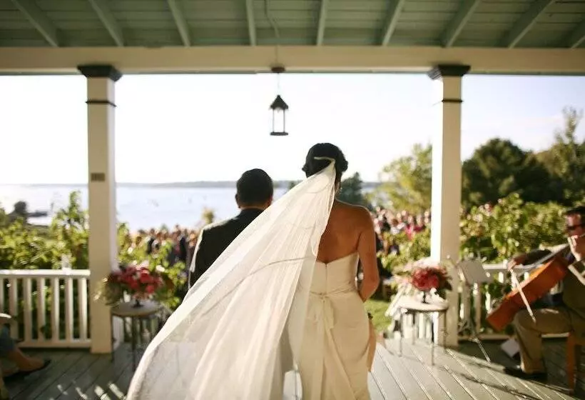 Hotelli Chebeague Island Inn