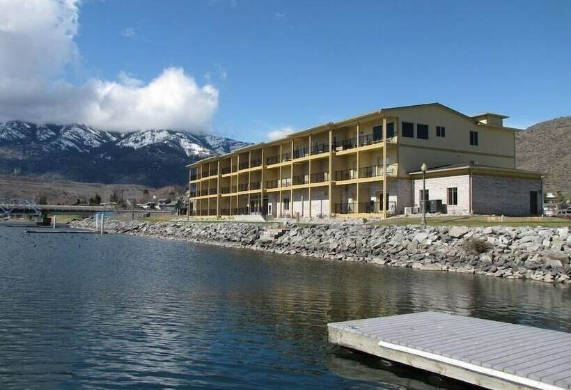 酒店 Howards On The River