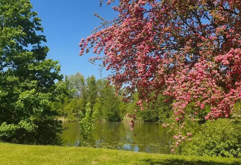 ホテル Nadodrzański Dwór   Nowa Sól