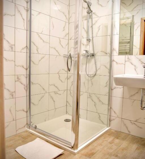 Hotel Nadodrzański Dwór   Nowa Sól