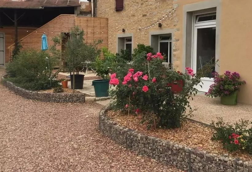 Majatalo Au Foudre Du Bazois