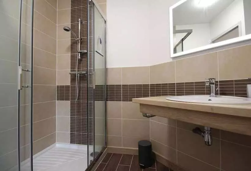 Majatalo Au Foudre Du Bazois