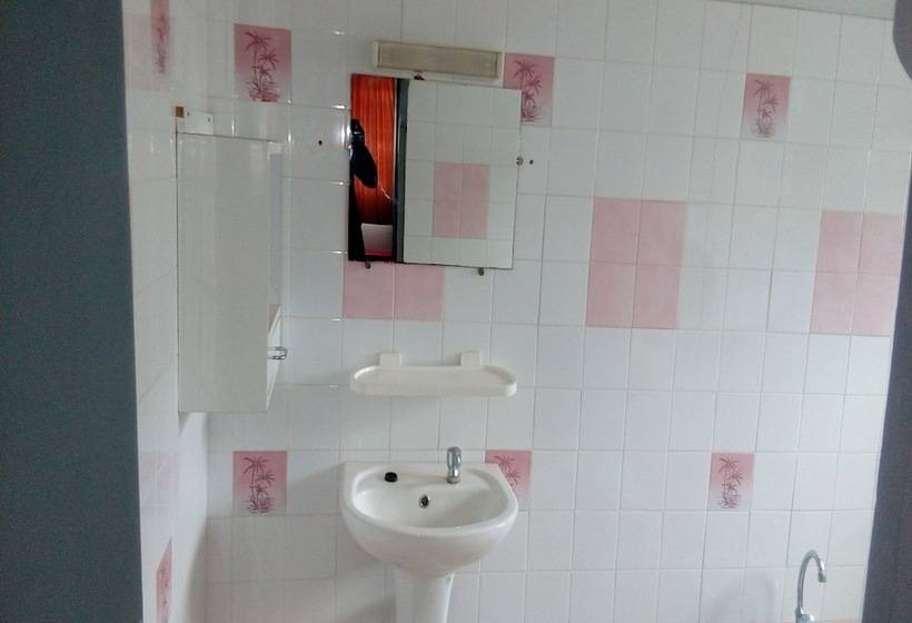 پانسیون Auberge Du Municipal