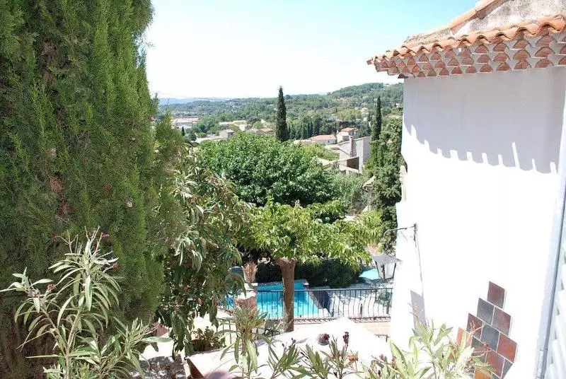 Majatalo La Rocca Veira