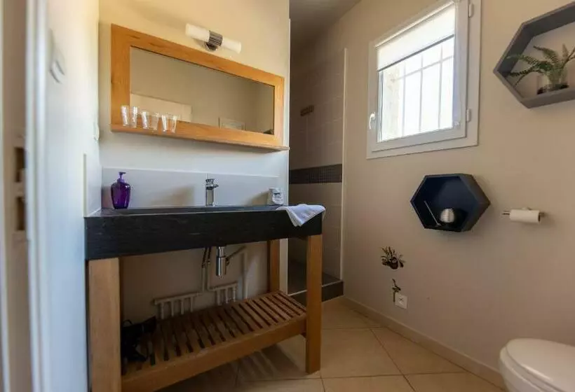 Majatalo Les Cigales