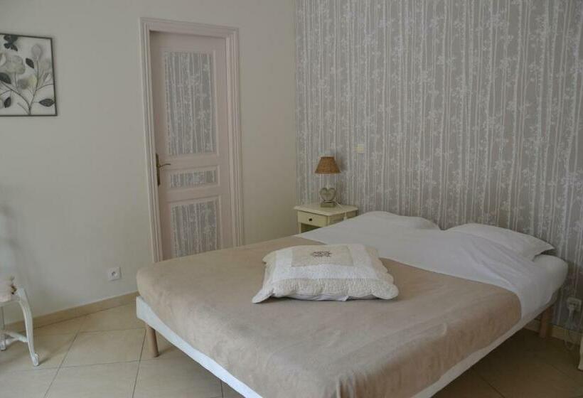 膳宿费 Les Cigales