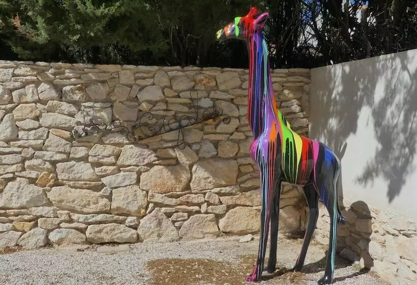 Majatalo Les Cigales