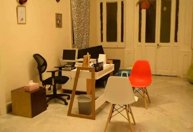 پانسیون Seed Guest House
