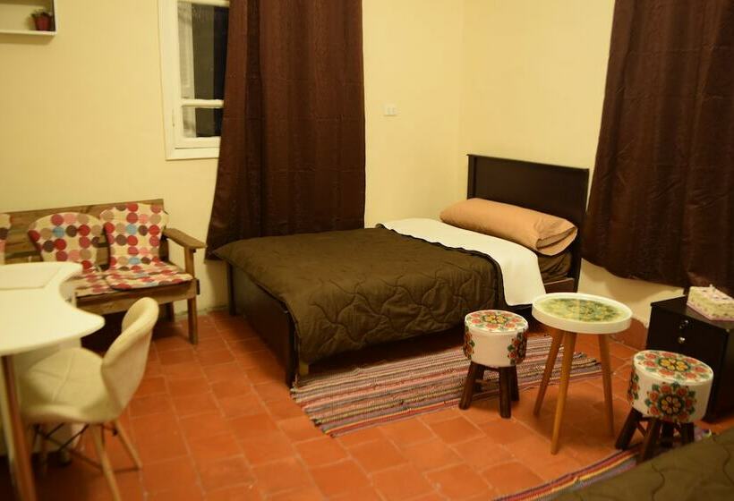 پانسیون Seed Guest House