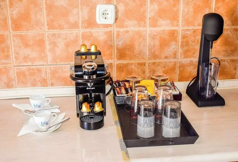 پانسیون Skiathos Holiday House