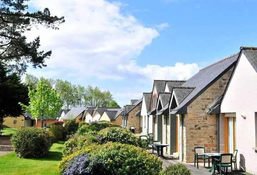 Lomakeskus Azureva Tregunc