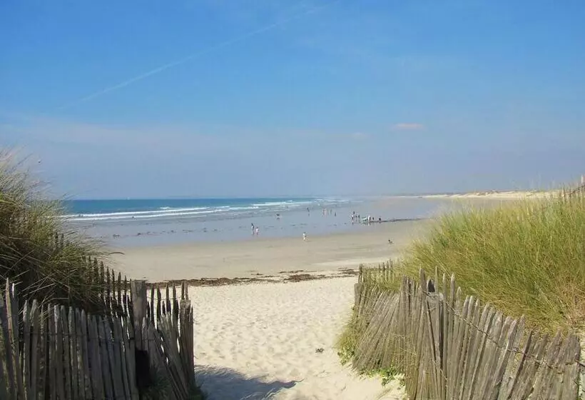 Lomakeskus Azureva Tregunc