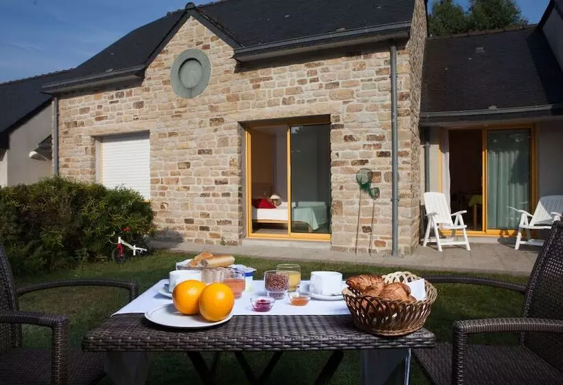 Lomakeskus Azureva Tregunc