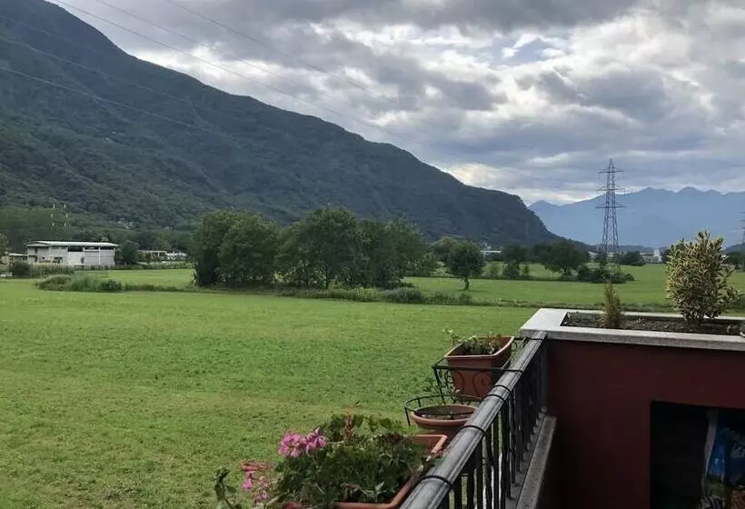 Aamiaismajoitus (B&B) La Casa Di Anna