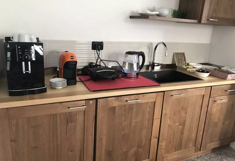 Aamiaismajoitus (B&B) La Casa Di Anna