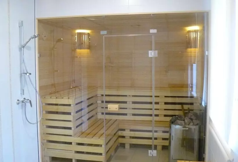 ホテル Baza Otdyha Lesnaya