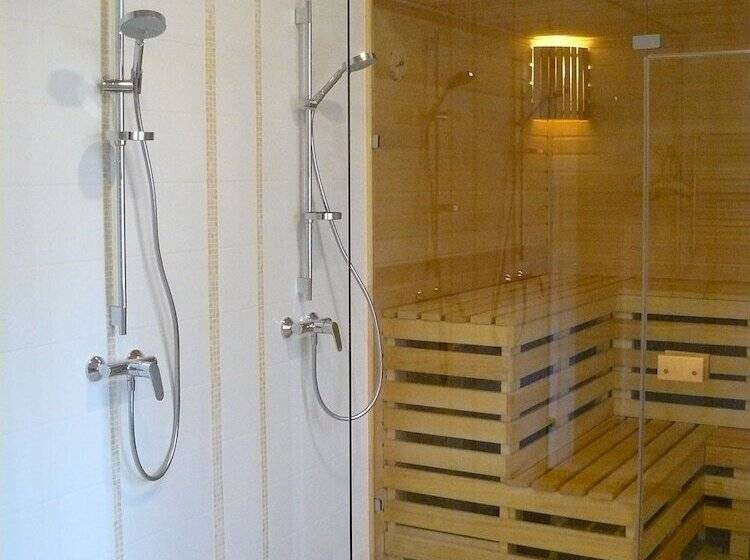 Hotel Baza Otdyha Lesnaya