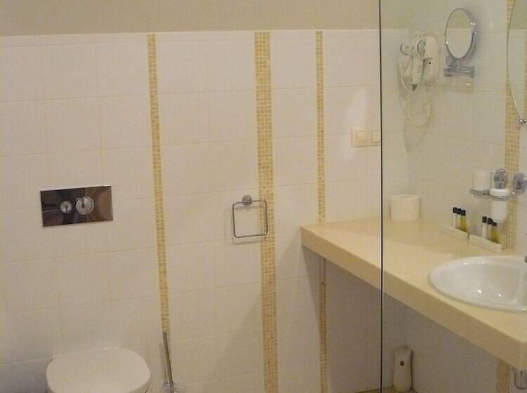 Hotel Baza Otdyha Lesnaya