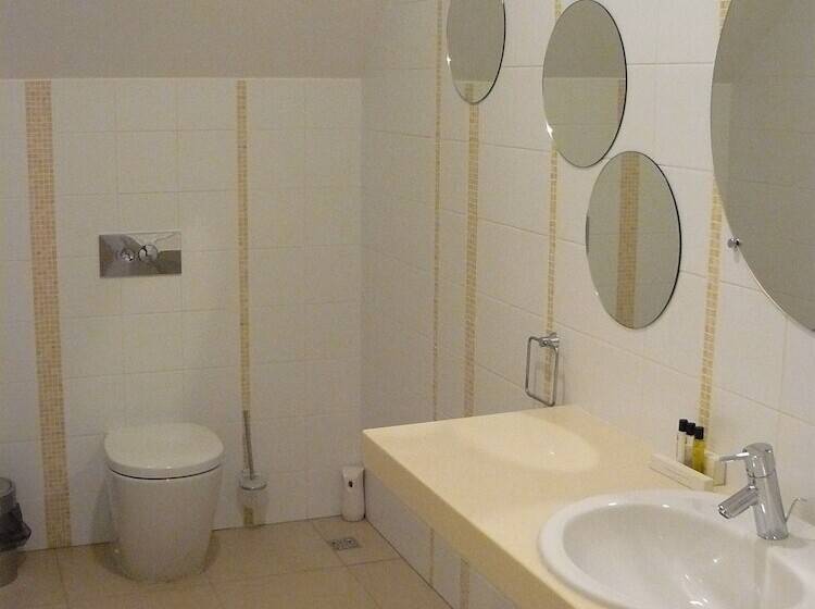 Hotel Baza Otdyha Lesnaya