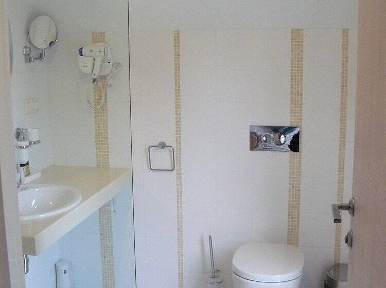 Hotel Baza Otdyha Lesnaya