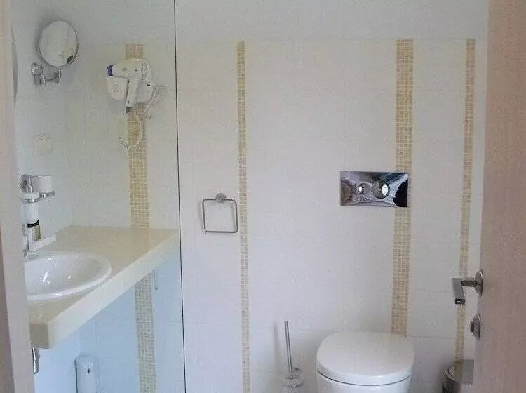 ホテル Baza Otdyha Lesnaya