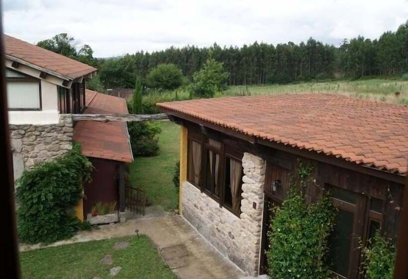 Отель Rural Casal Do Mouro