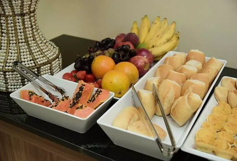 Hotelli Topazio Imperial