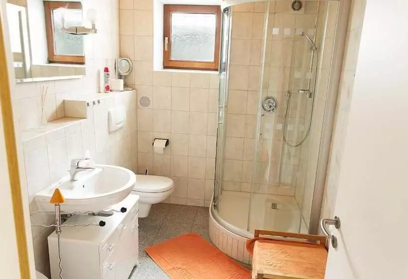 Majatalo Gästehaus Walter