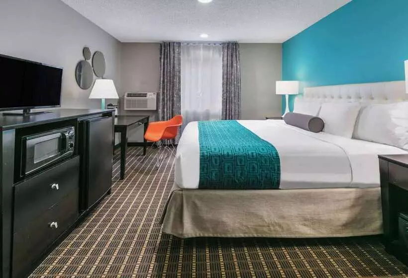 호텔 Howard Johnson By Wyndham Near Schlitterbahn