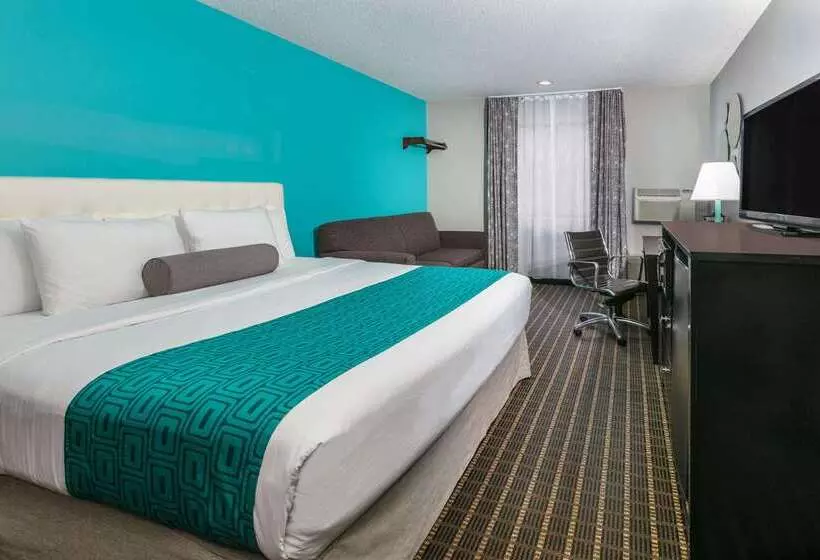 호텔 Howard Johnson By Wyndham Near Schlitterbahn