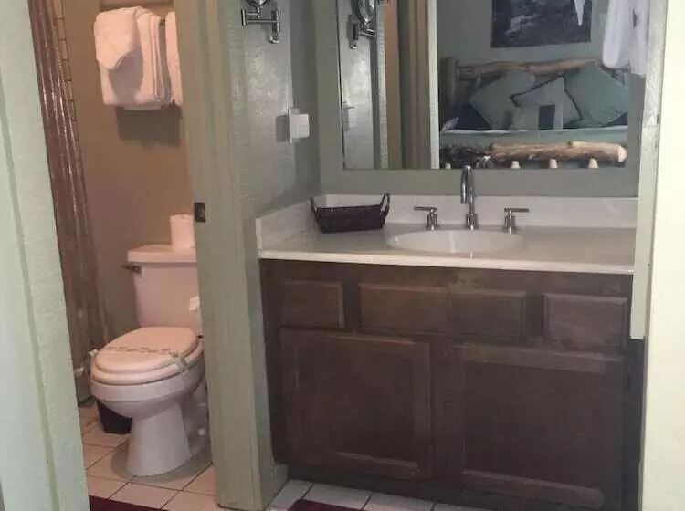 בית מלון כפרי Mountainback At Mammoth