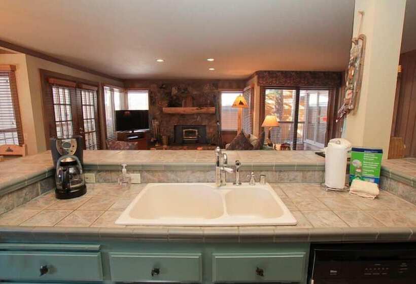 בית מלון כפרי Mountainback At Mammoth