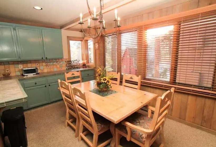 בית מלון כפרי Mountainback At Mammoth