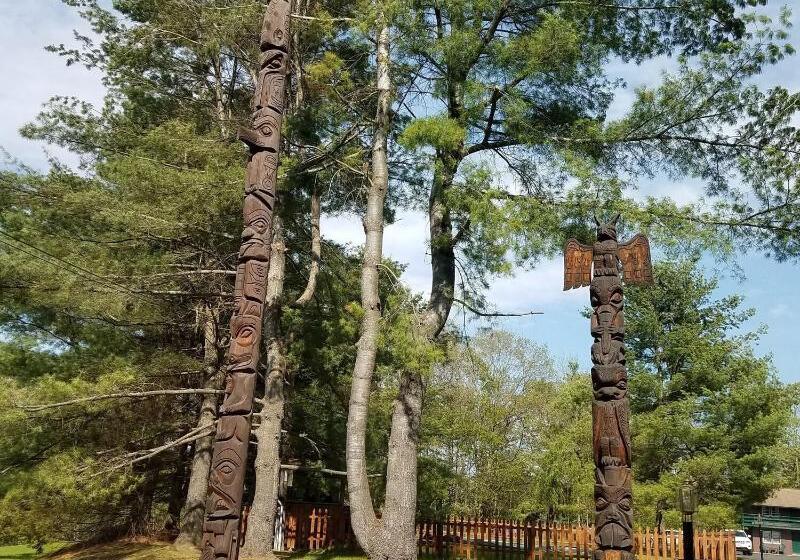 فندق Nootka Lodge