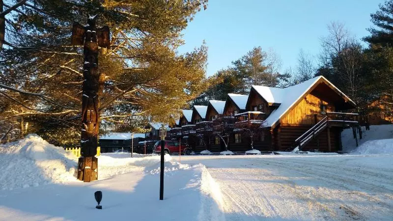 Отель Nootka Lodge