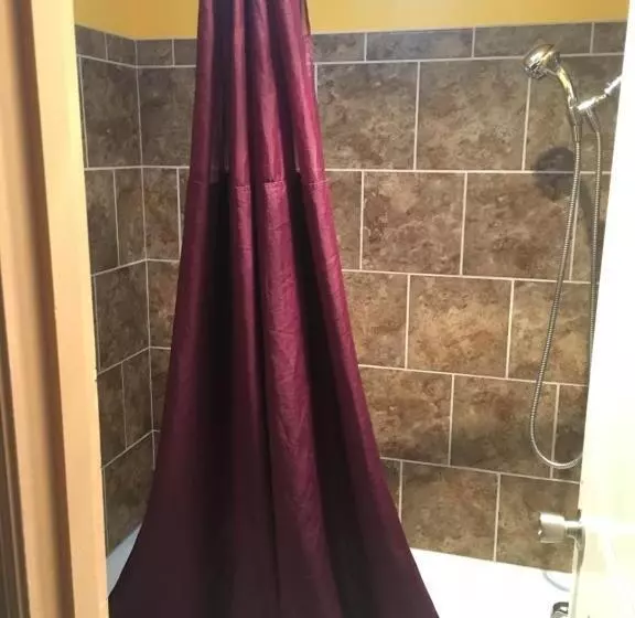 Отель Norwalk Inn