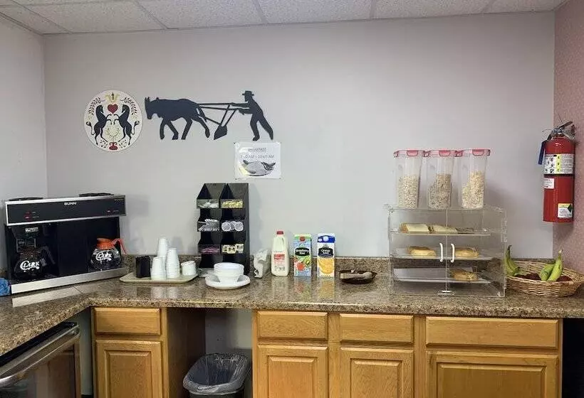 בית מלון כפרי Olde Amish Inn