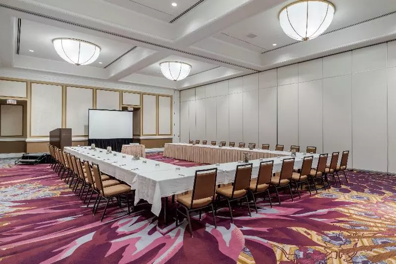 בית מלון כפרי Renaissance Dallas North