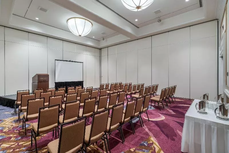 בית מלון כפרי Renaissance Dallas North