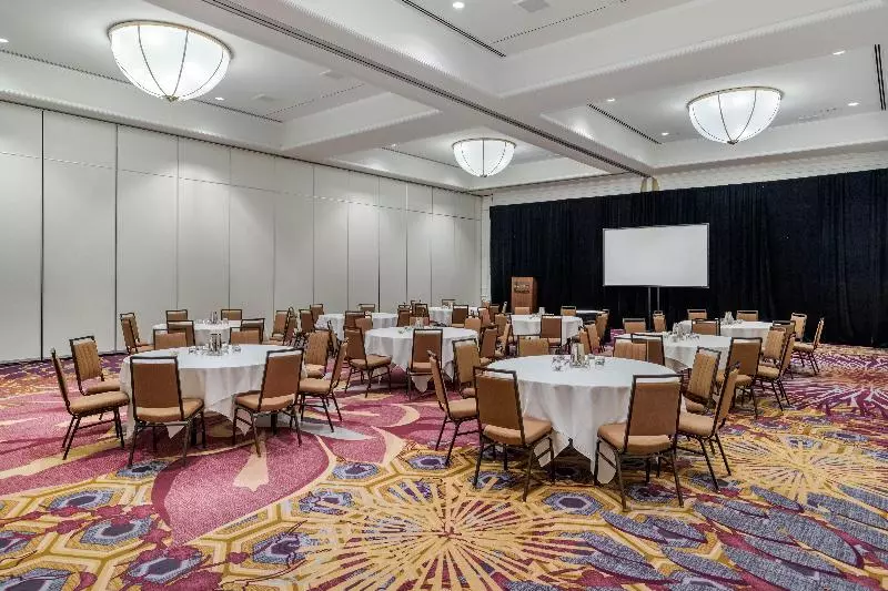 בית מלון כפרי Renaissance Dallas North