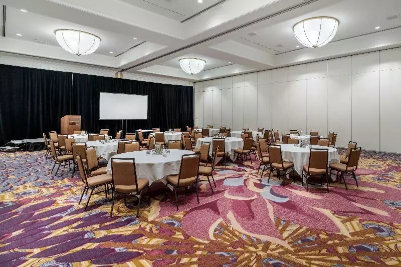 בית מלון כפרי Renaissance Dallas North