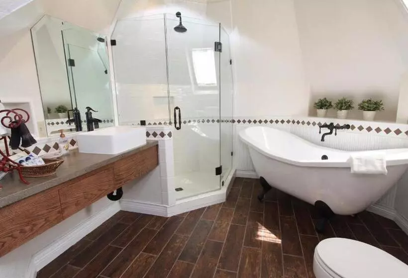 Отель The Napa Inn