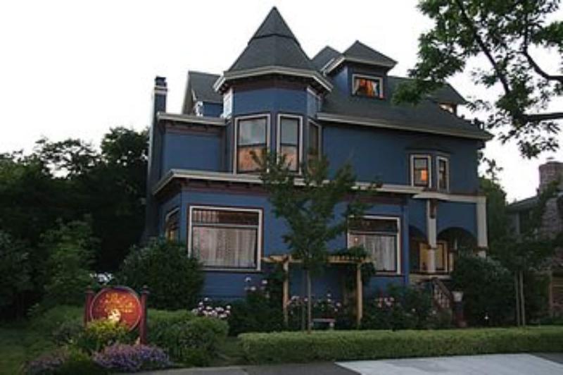 בית מלון כפרי The Napa Inn